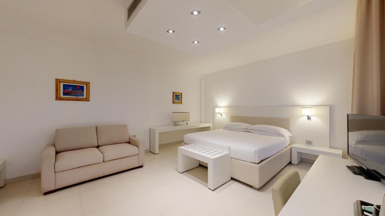 Hotel Monte Sarago Ostuni Exterior foto